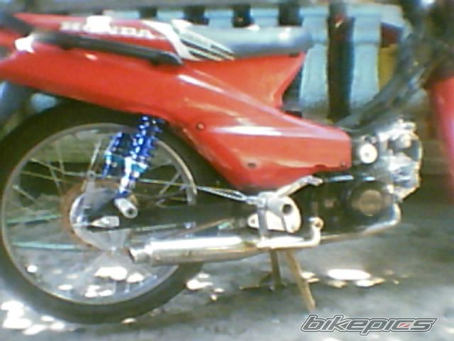 Photo 1362696