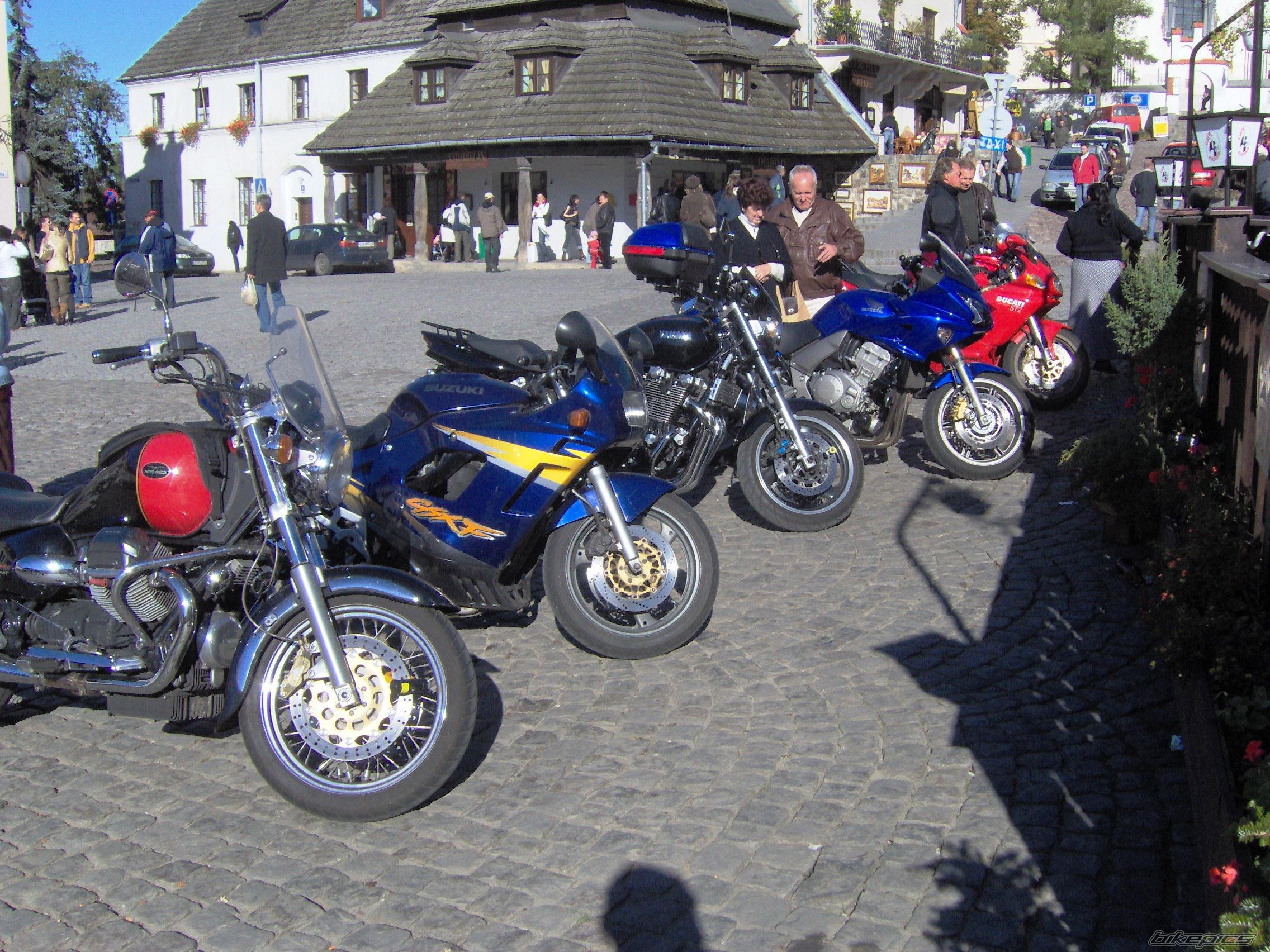Photo 1362909