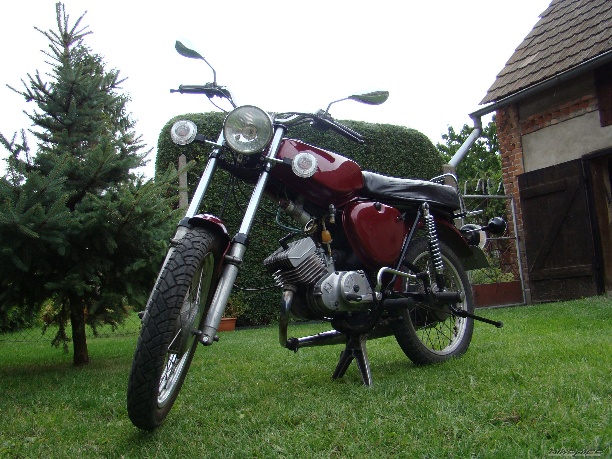 Photo 1363013