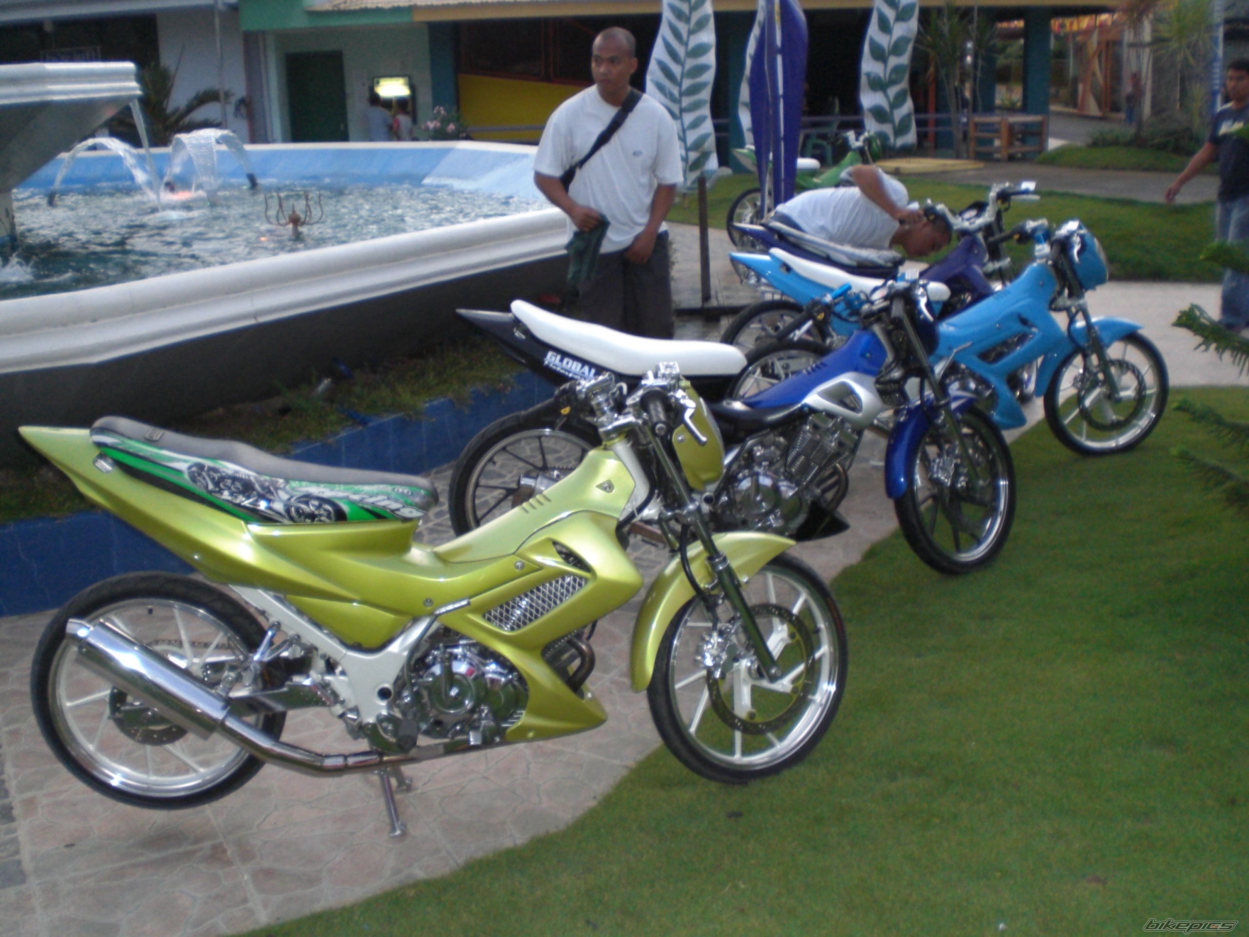 Photo 1363073
