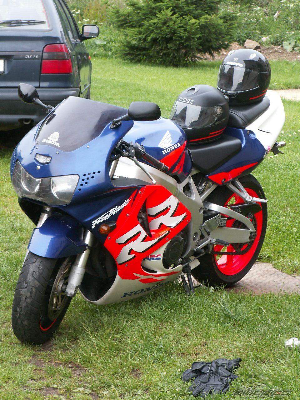 Photo 1363129