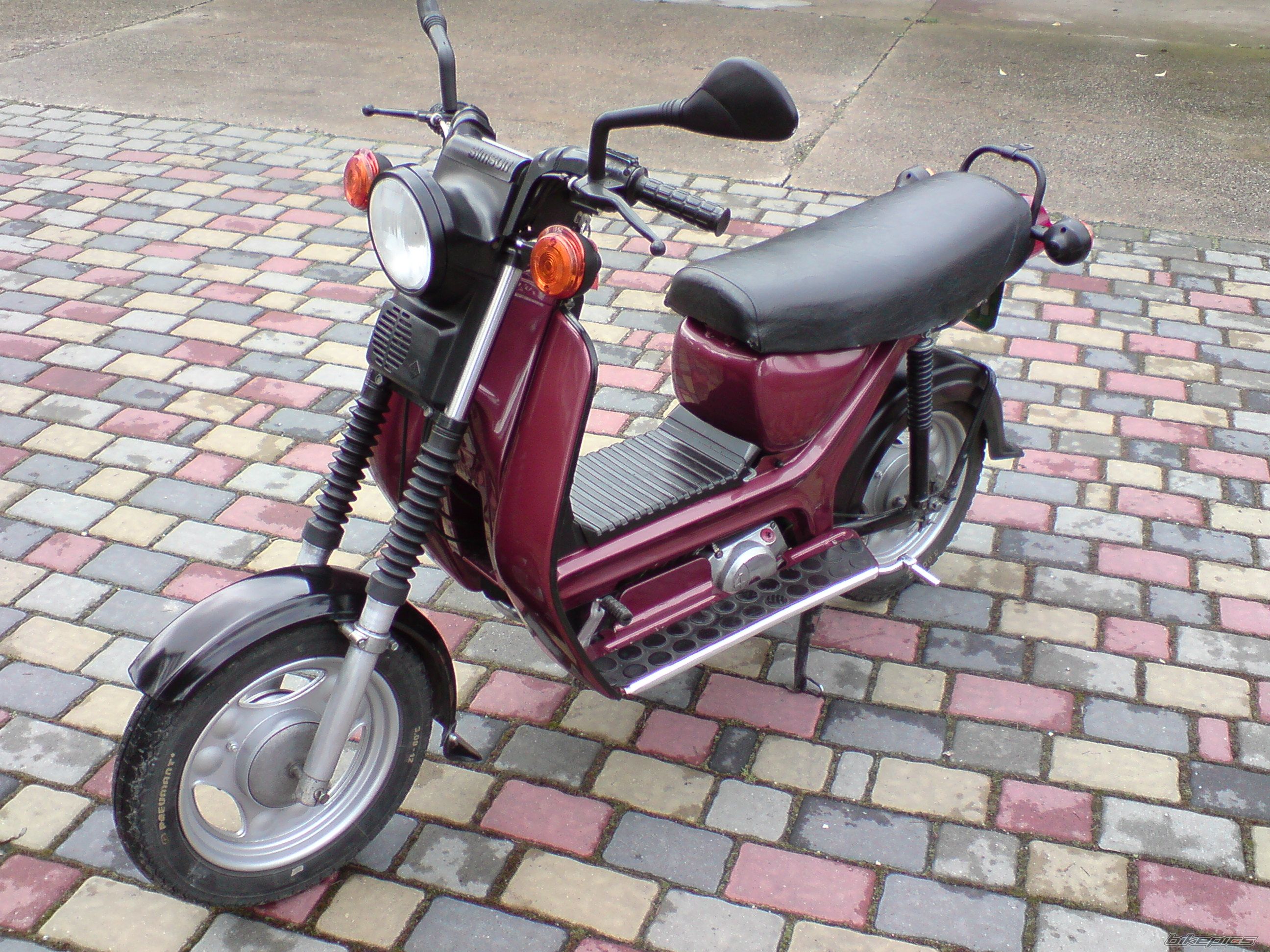 Photo 1363169