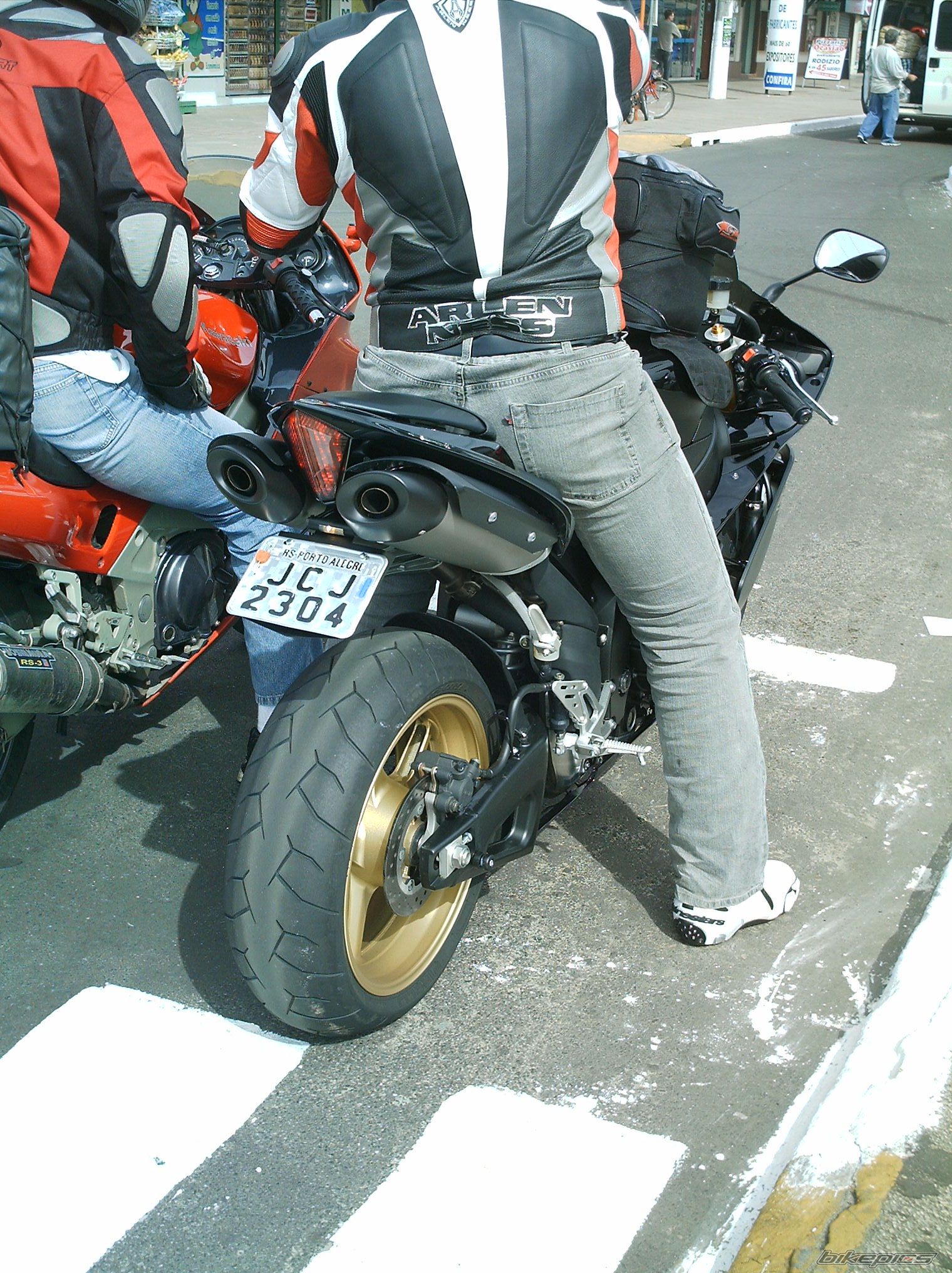 Photo 1363459
