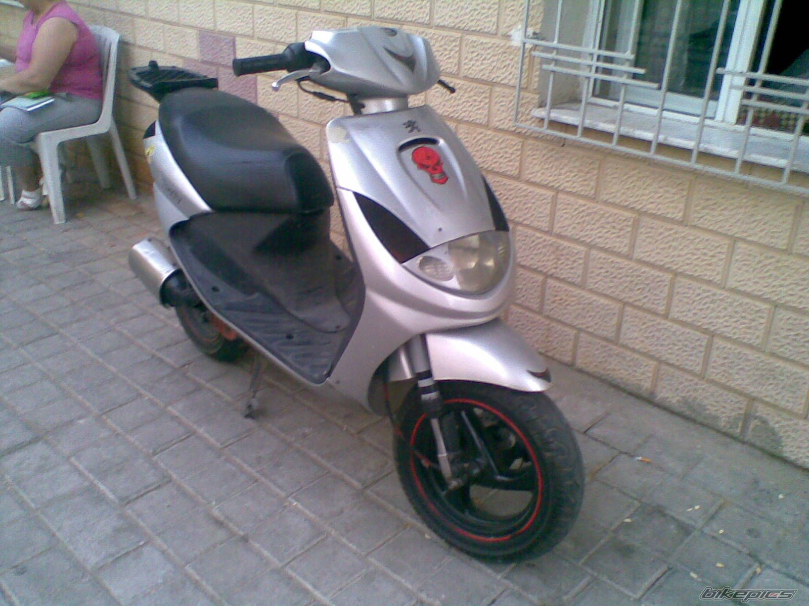 Photo 1363548