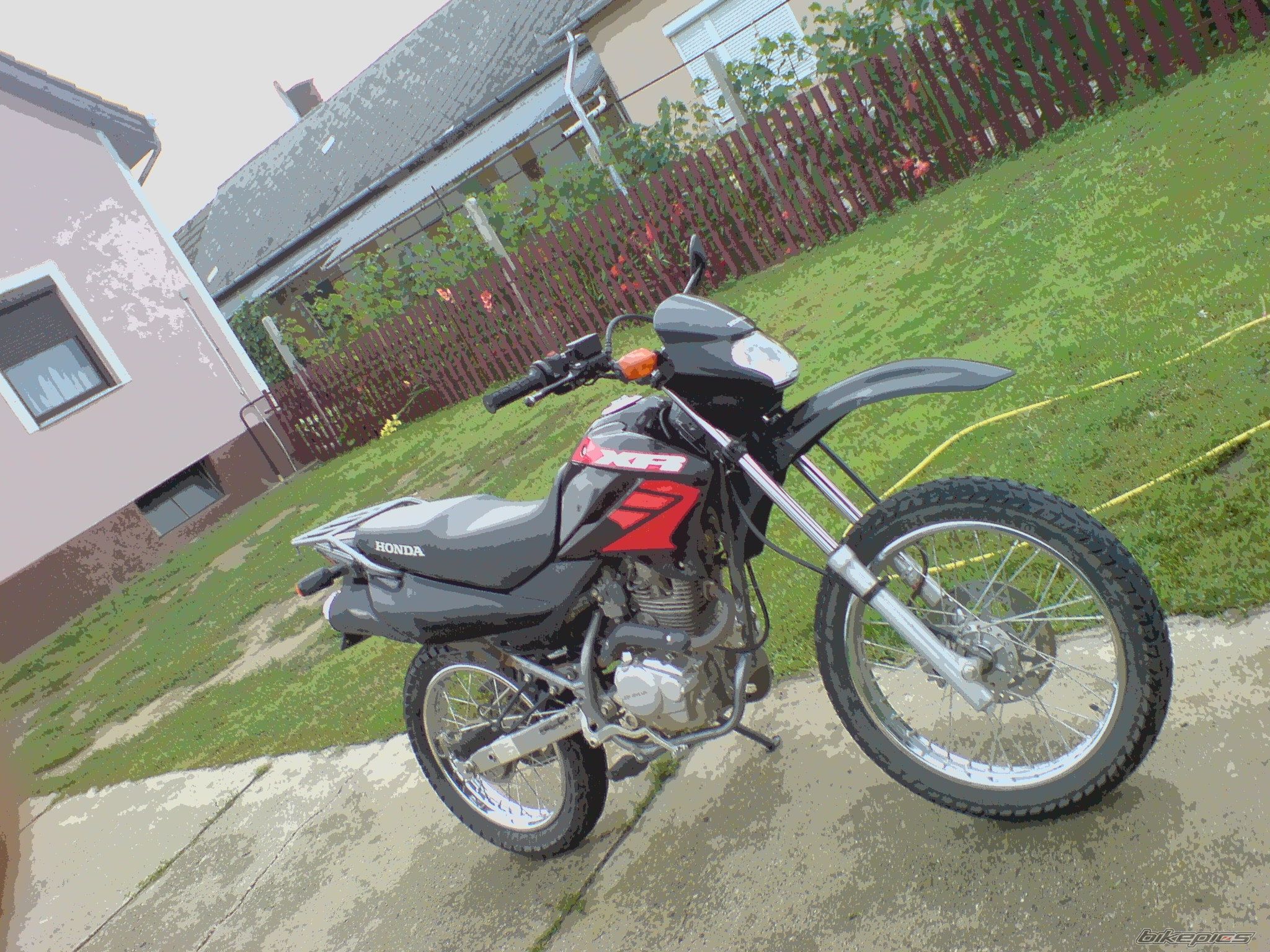 Photo 1363571