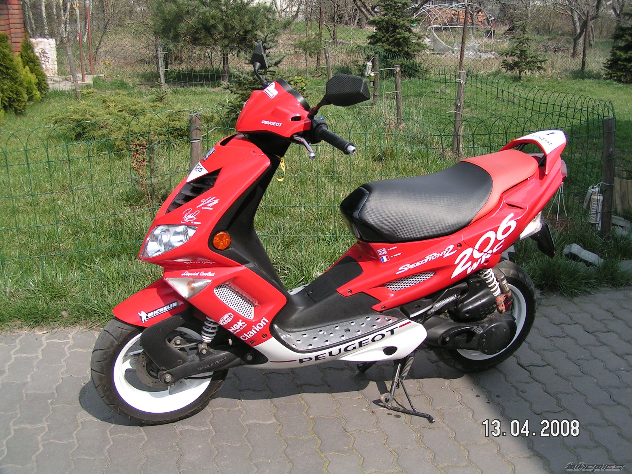 Photo 1363624