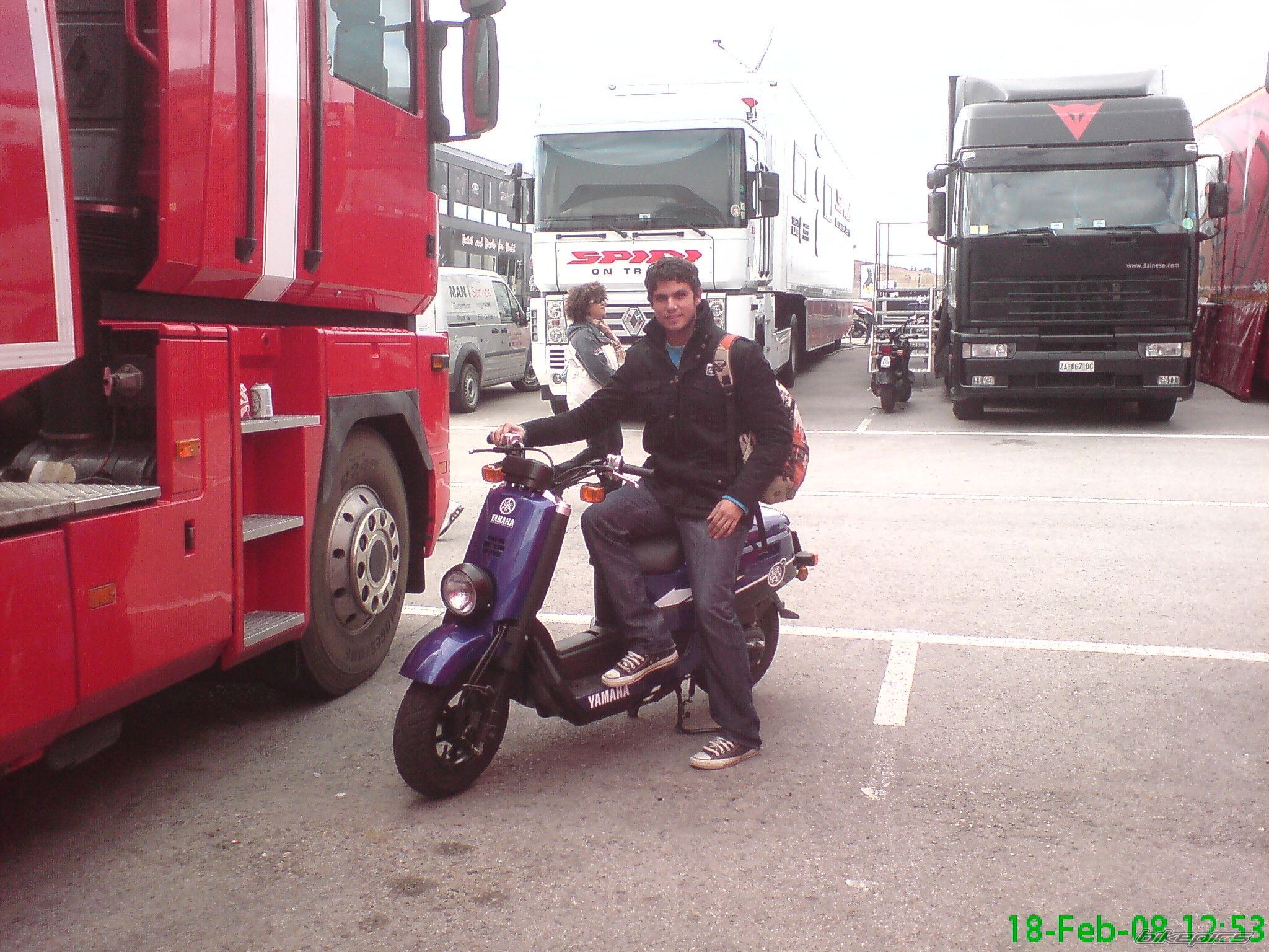 Photo 1363678