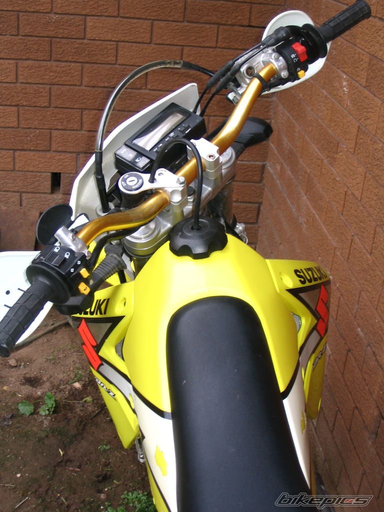 Photo 1363841