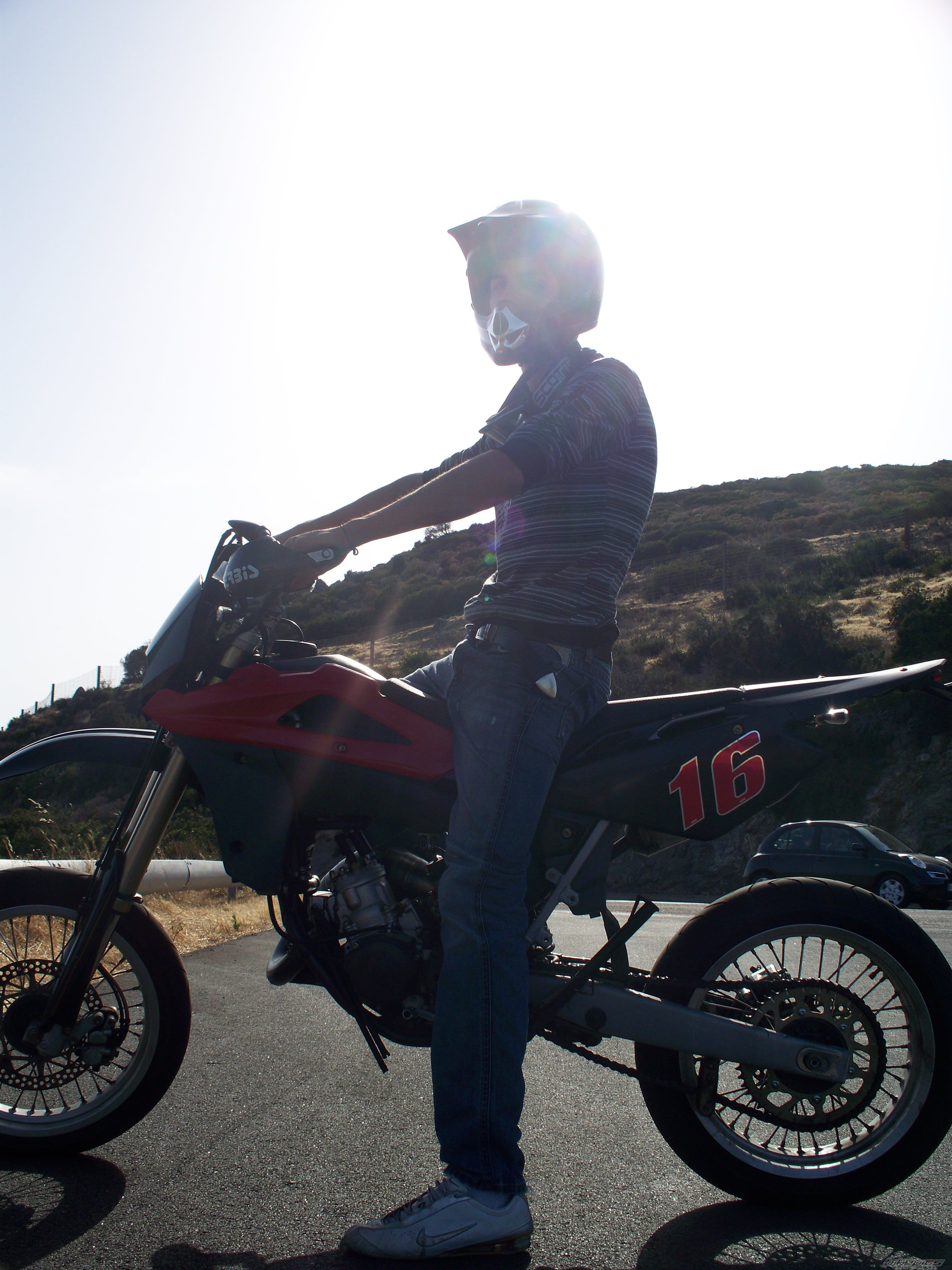Photo 1364008