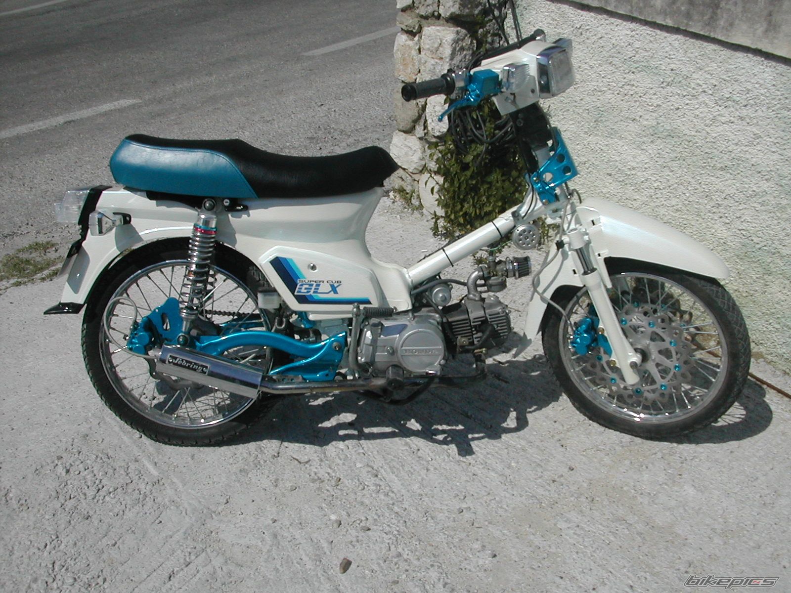 Photo 1364285