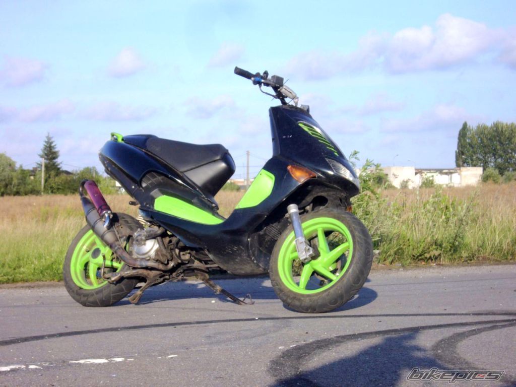 Photo 1364408