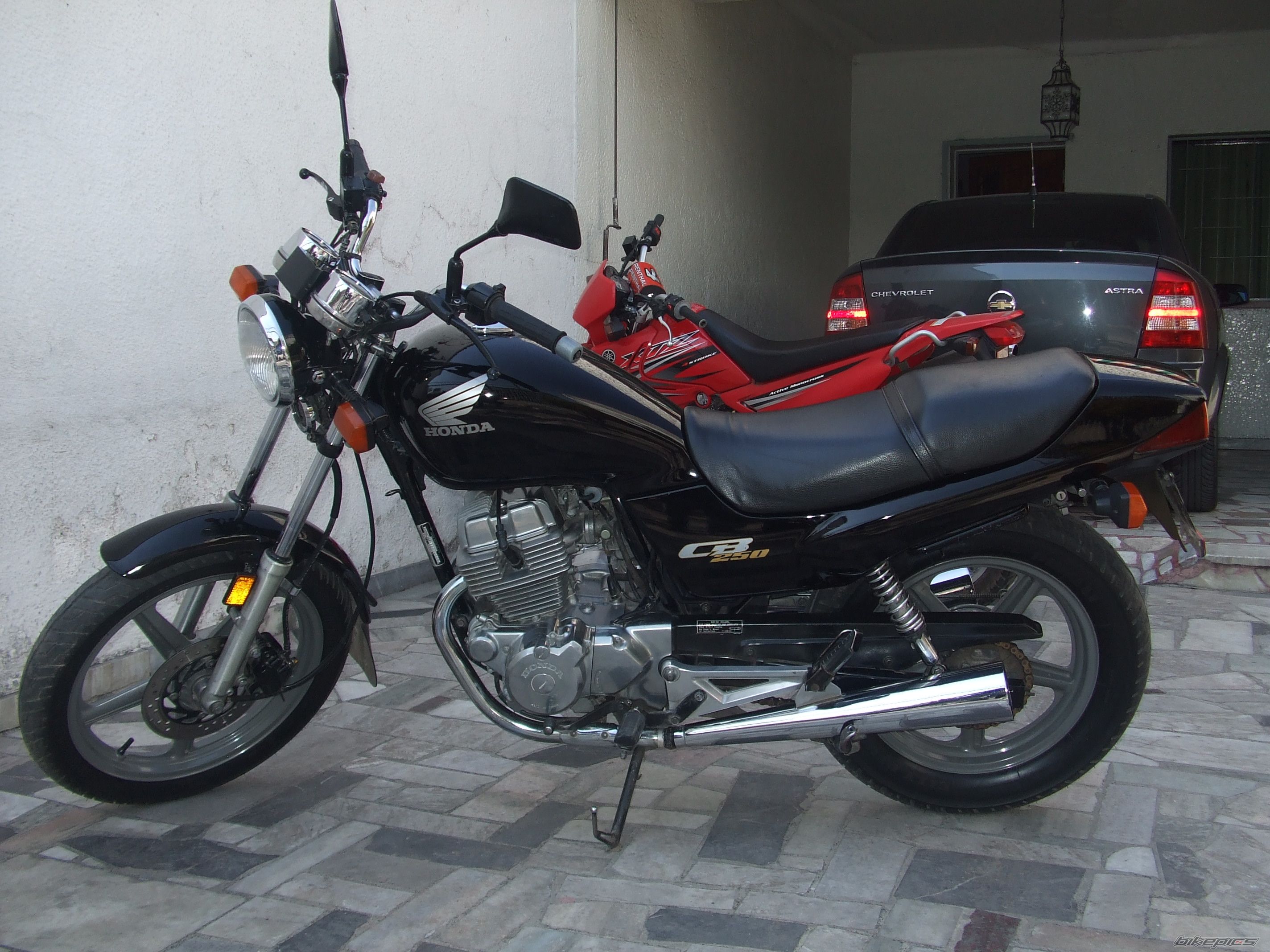 Bike Photo 1364452