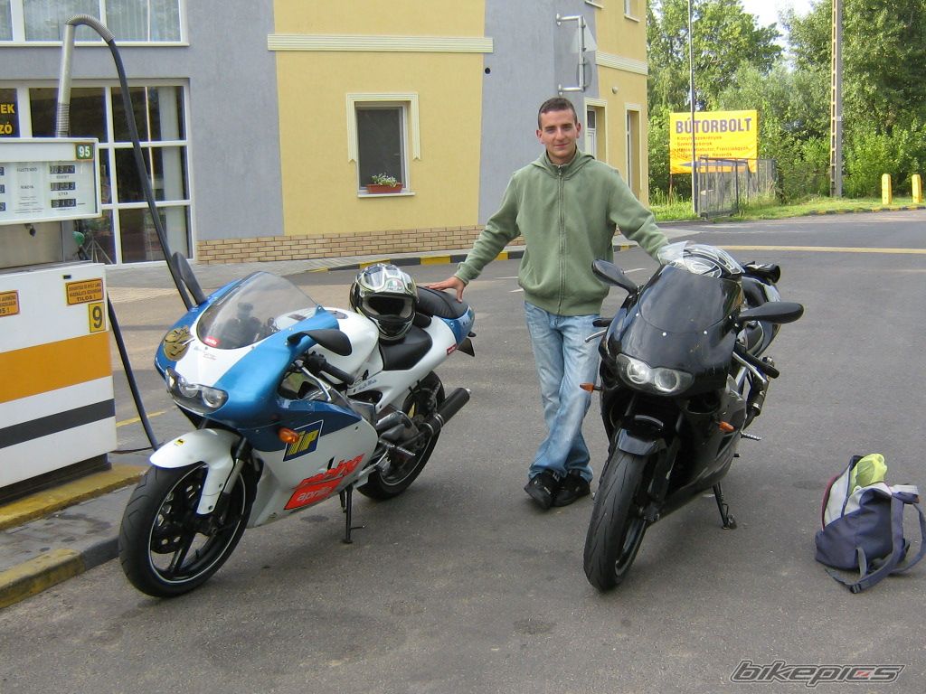 Photo 1364545