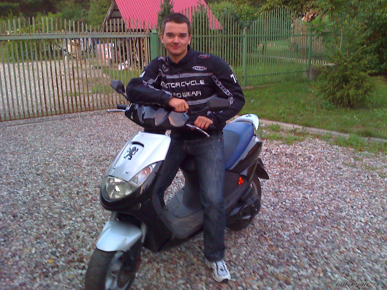 Photo 1364933