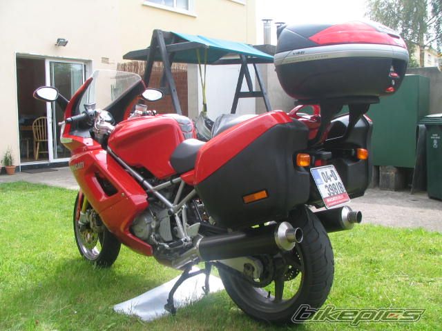 Photo 1365198