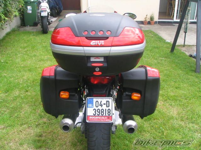 Photo 1365212