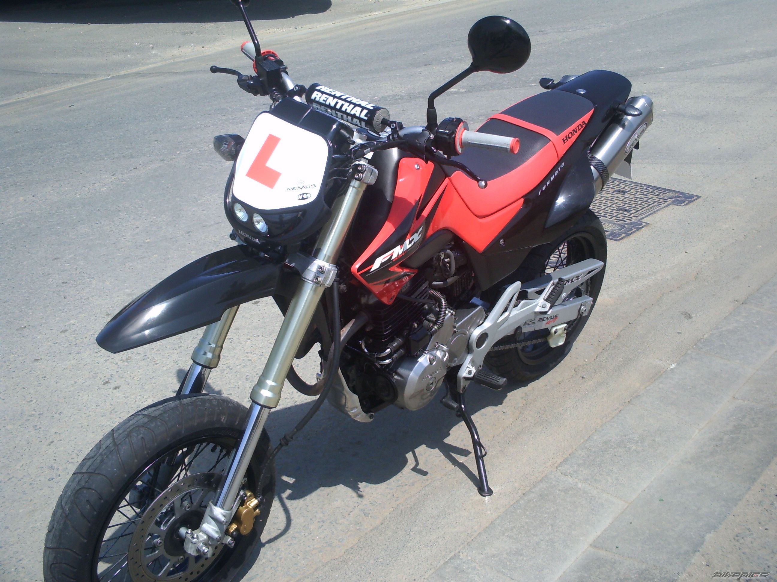 Photo 1365241