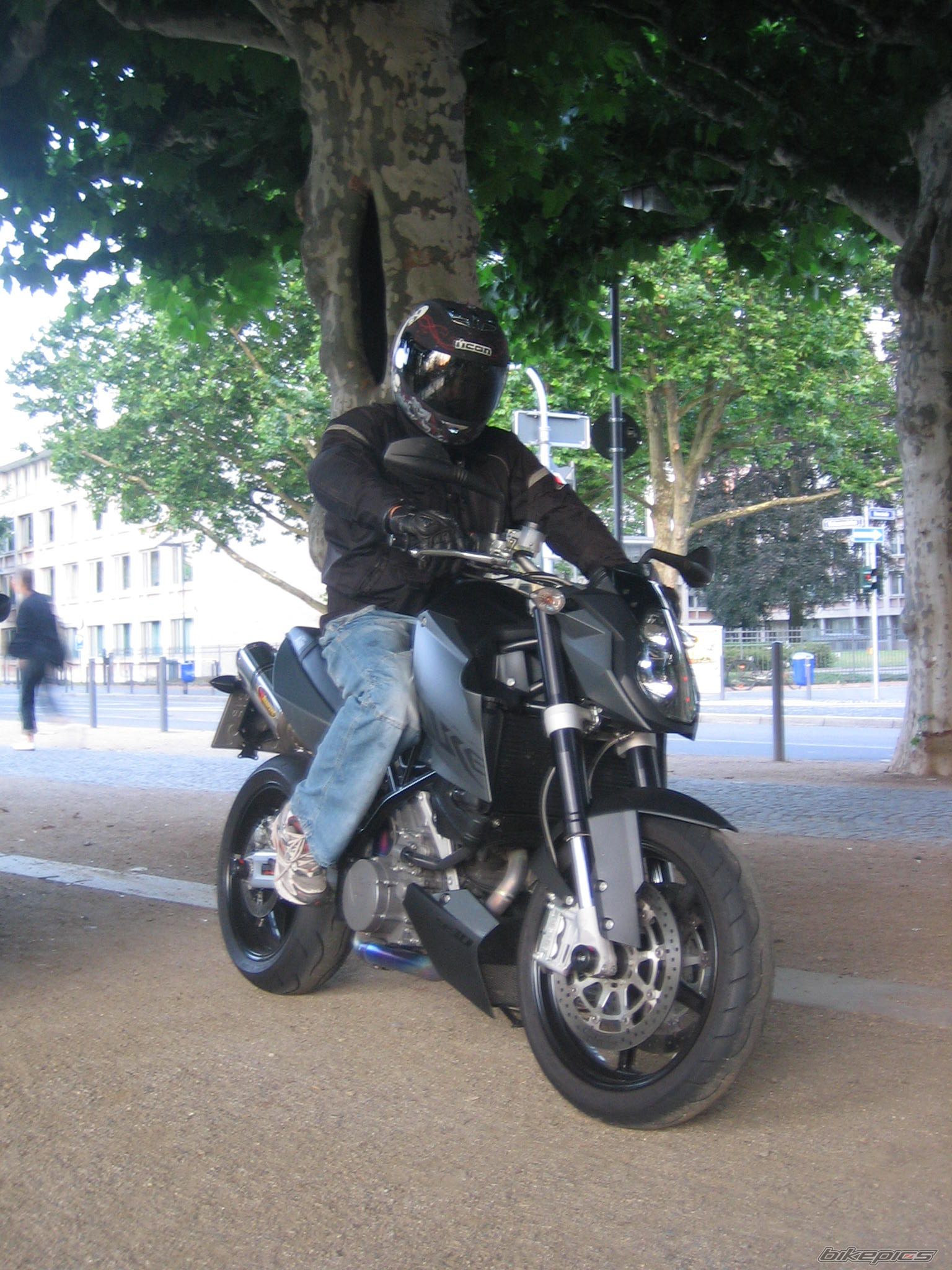 Bike Photo 1365351