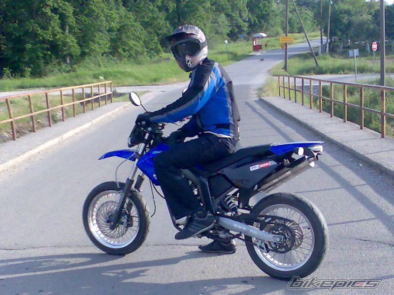 Photo 1365477