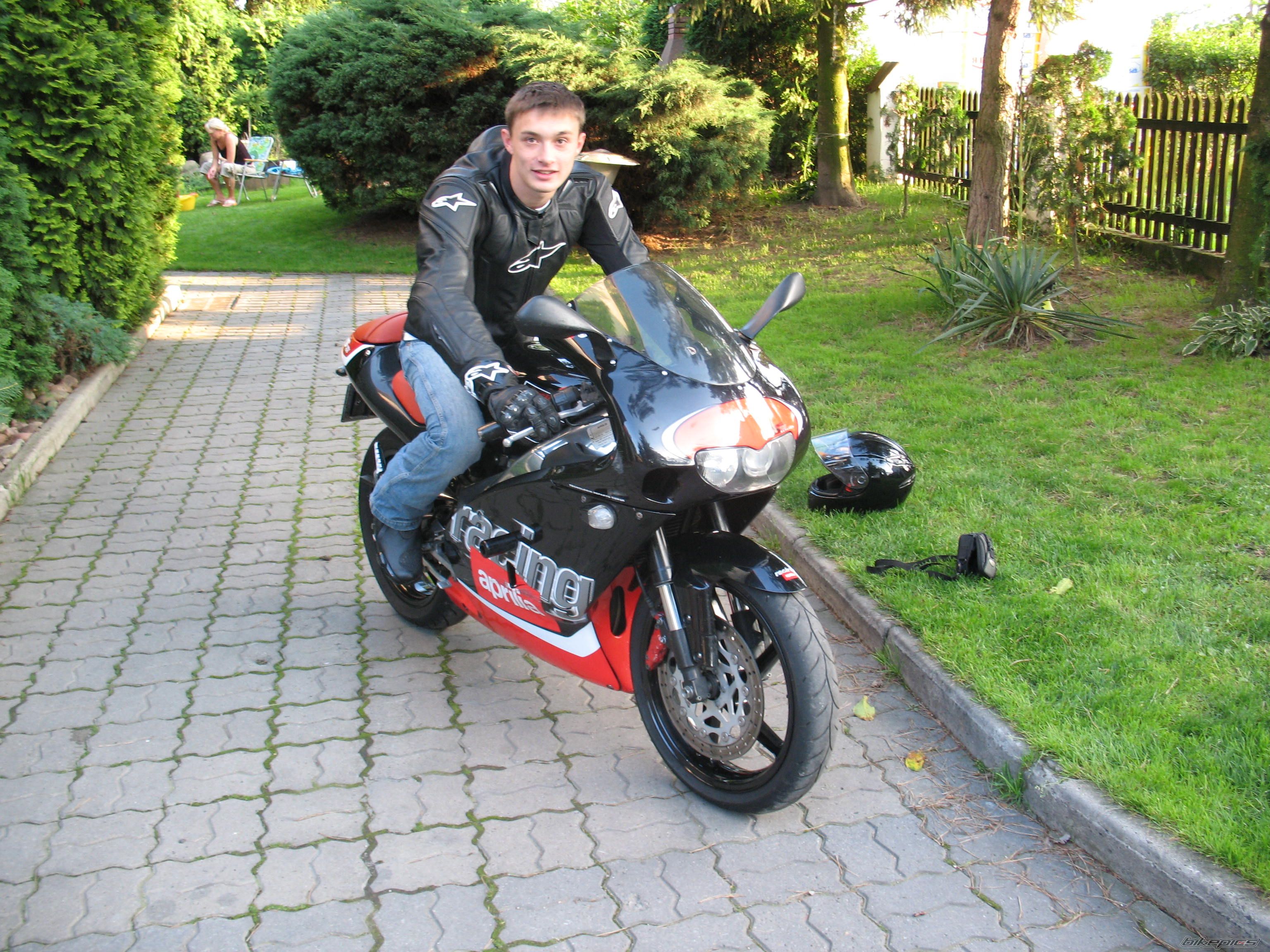 Bike Photo 1365546