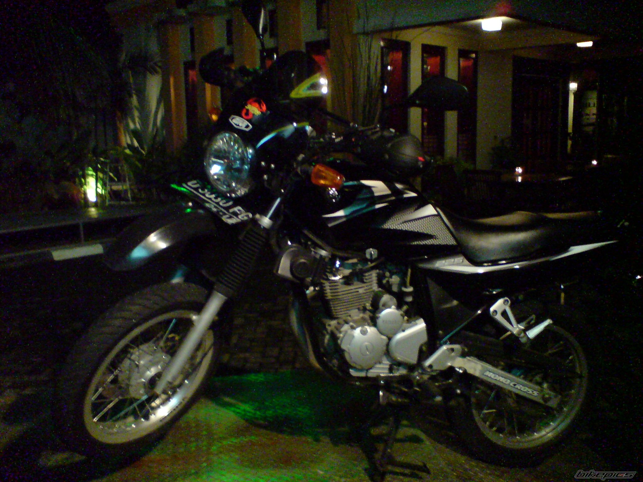 Photo 1365899