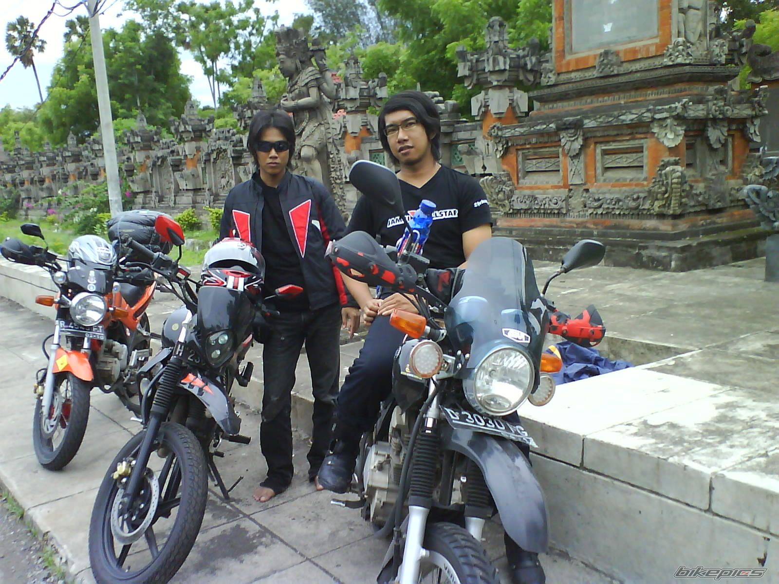 Photo 1365911