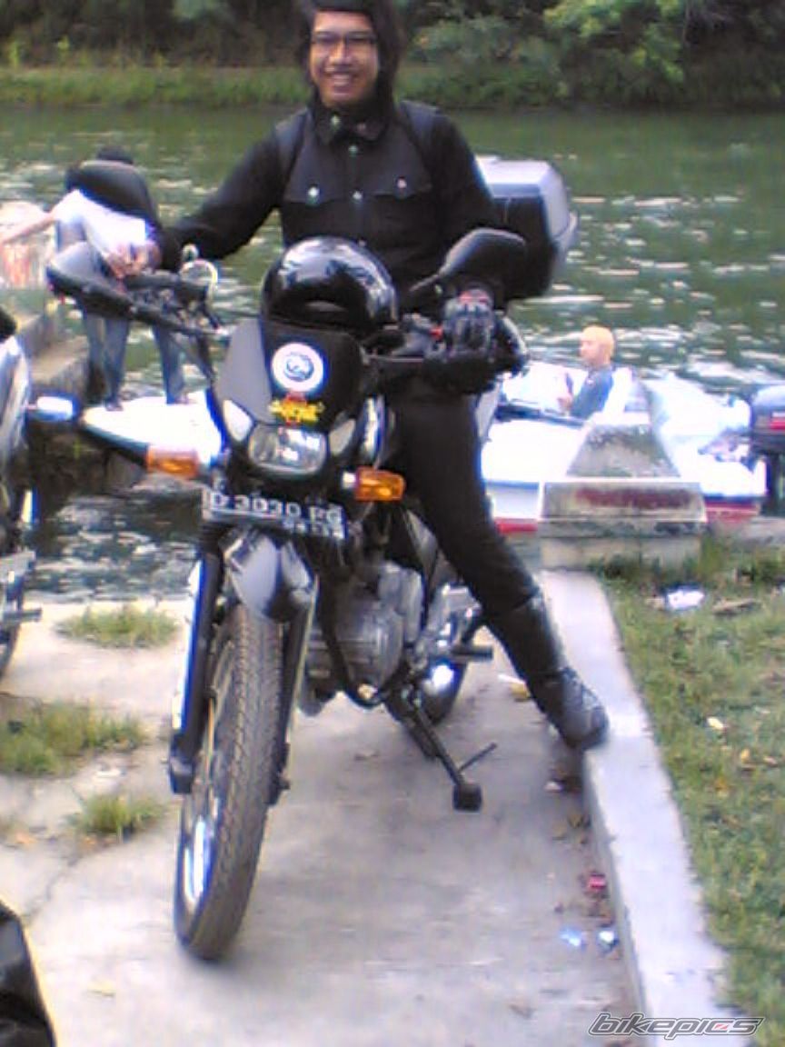 Photo 1365913