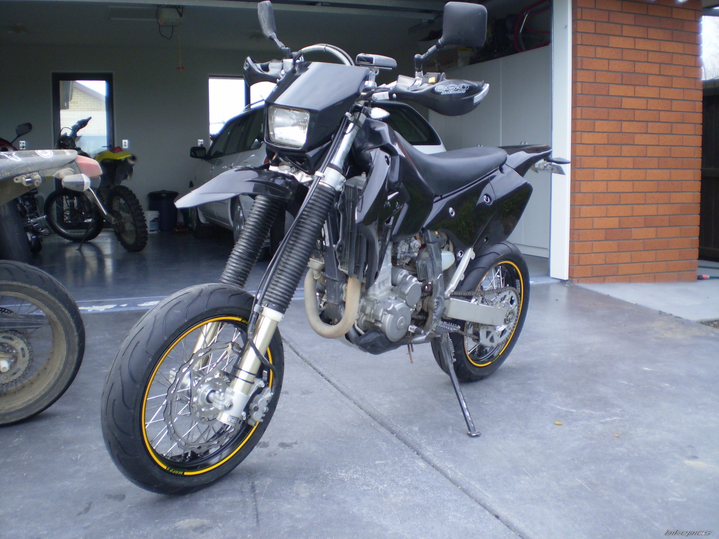 Photo 1365969