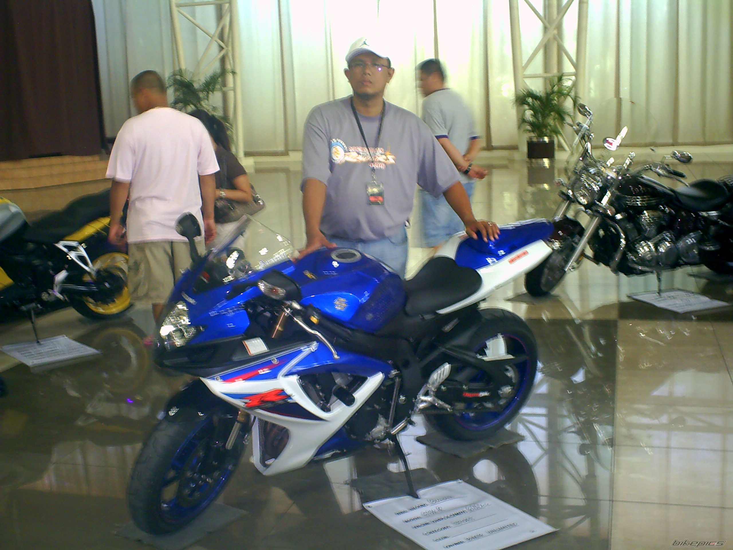 Bike Photo 1366044