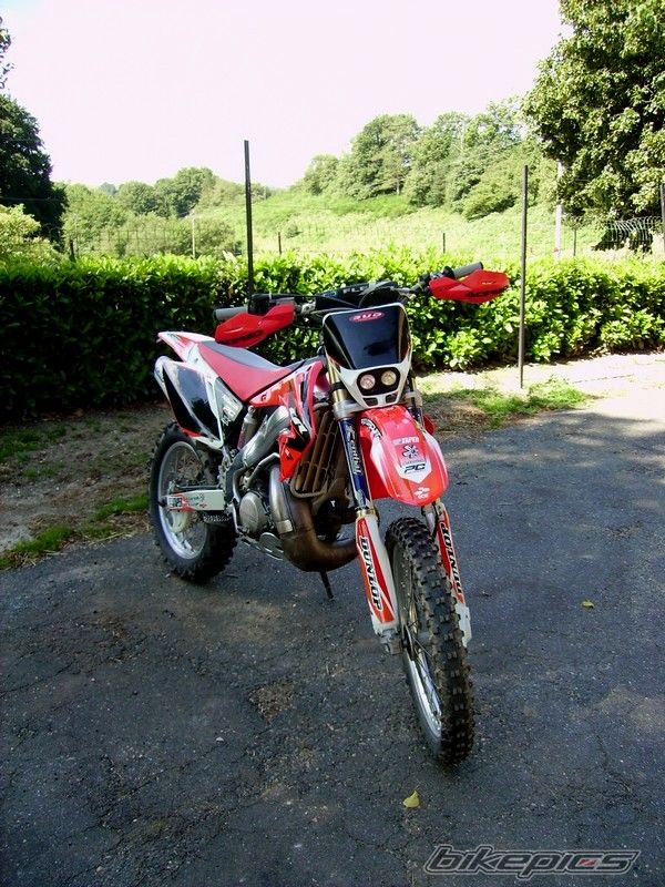 Photo 1366112
