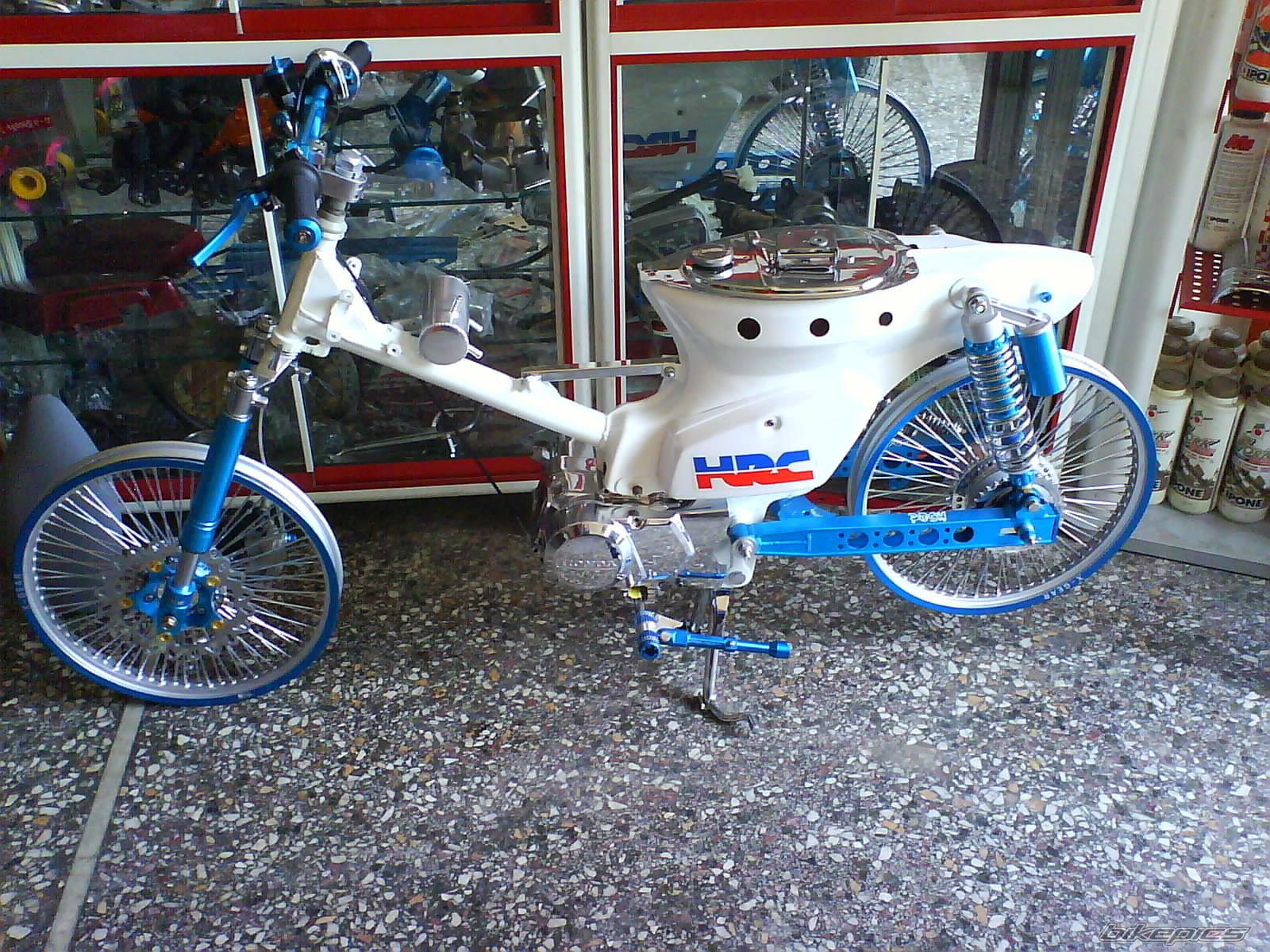 Bike Photo 1366367