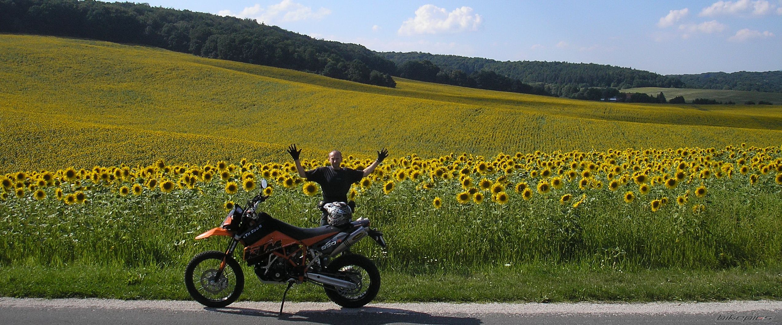 Bike Photo 1366436