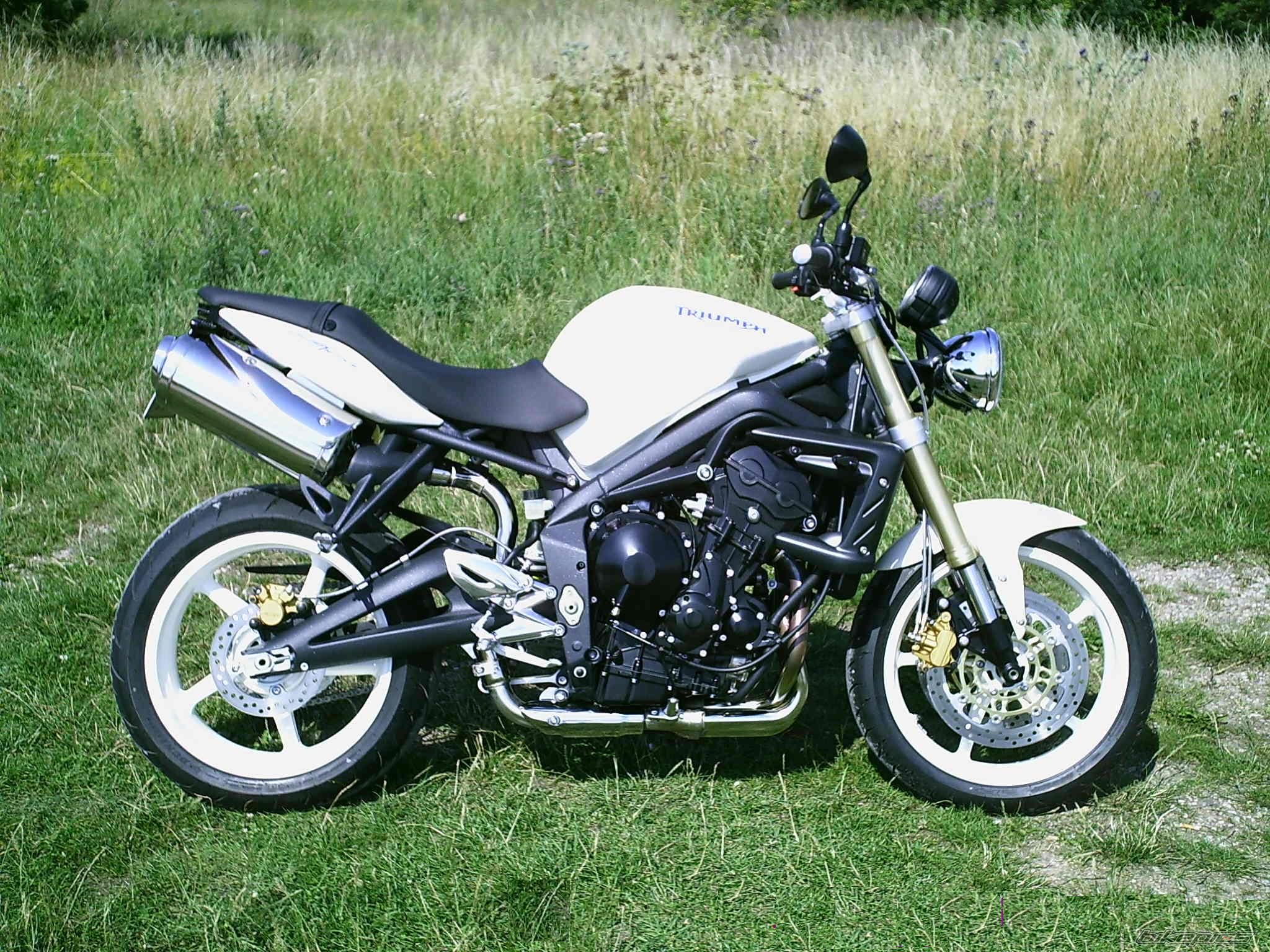 Photo 1366756