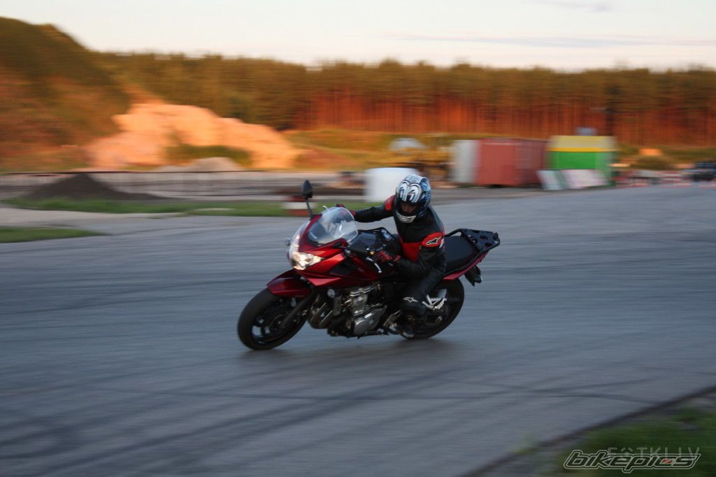 Photo 1366812