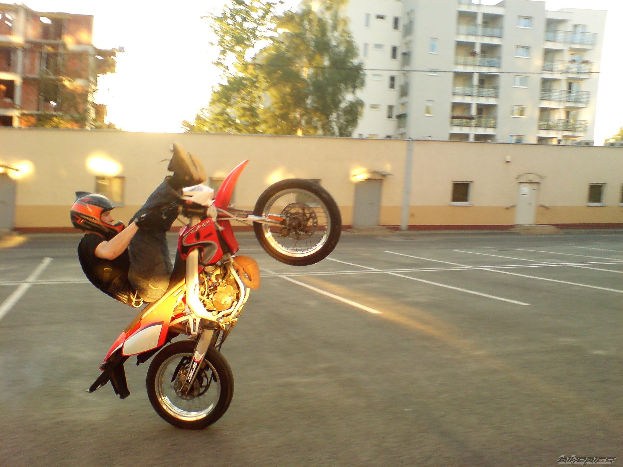 Photo 1366916