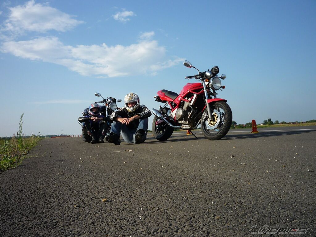 Photo 1366938