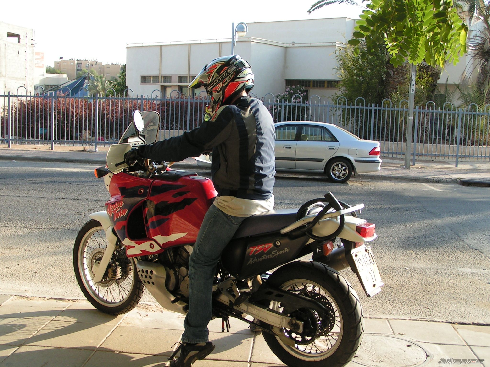 Bike Photo 1367084