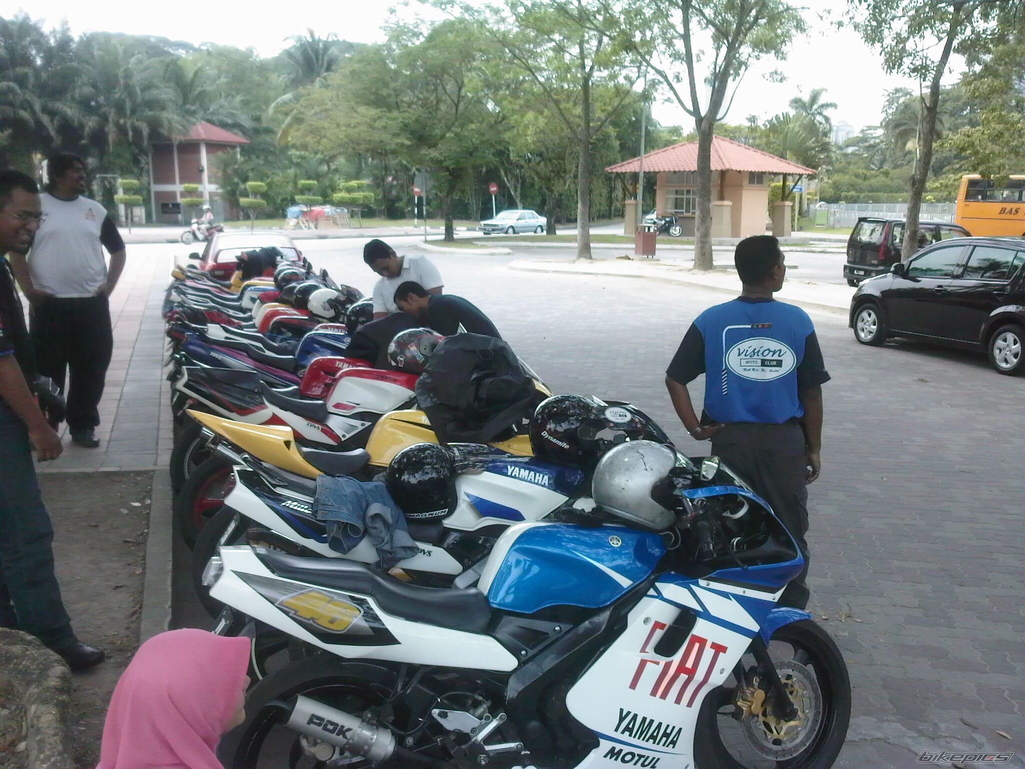 Photo 1367160