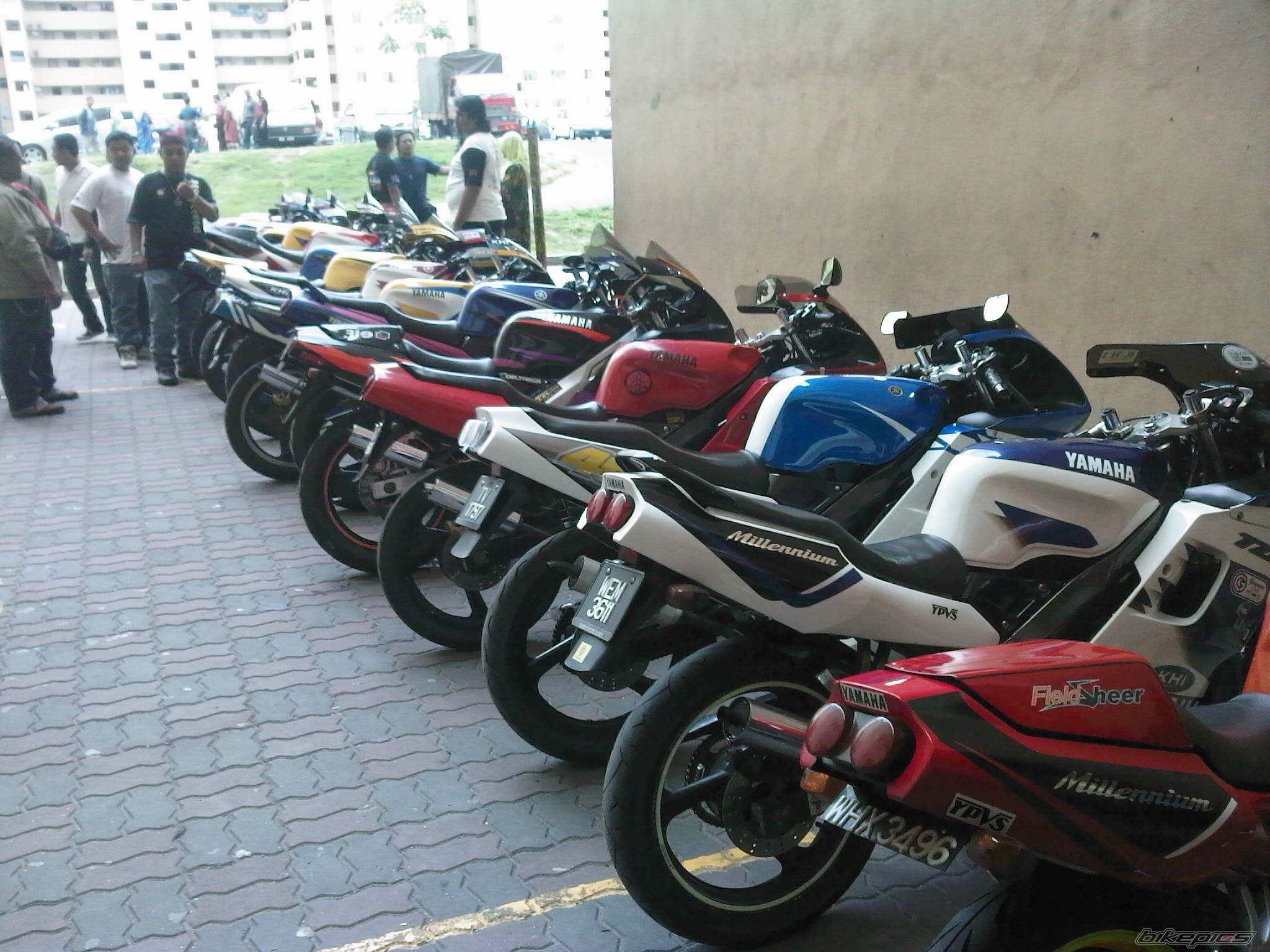 Photo 1367167