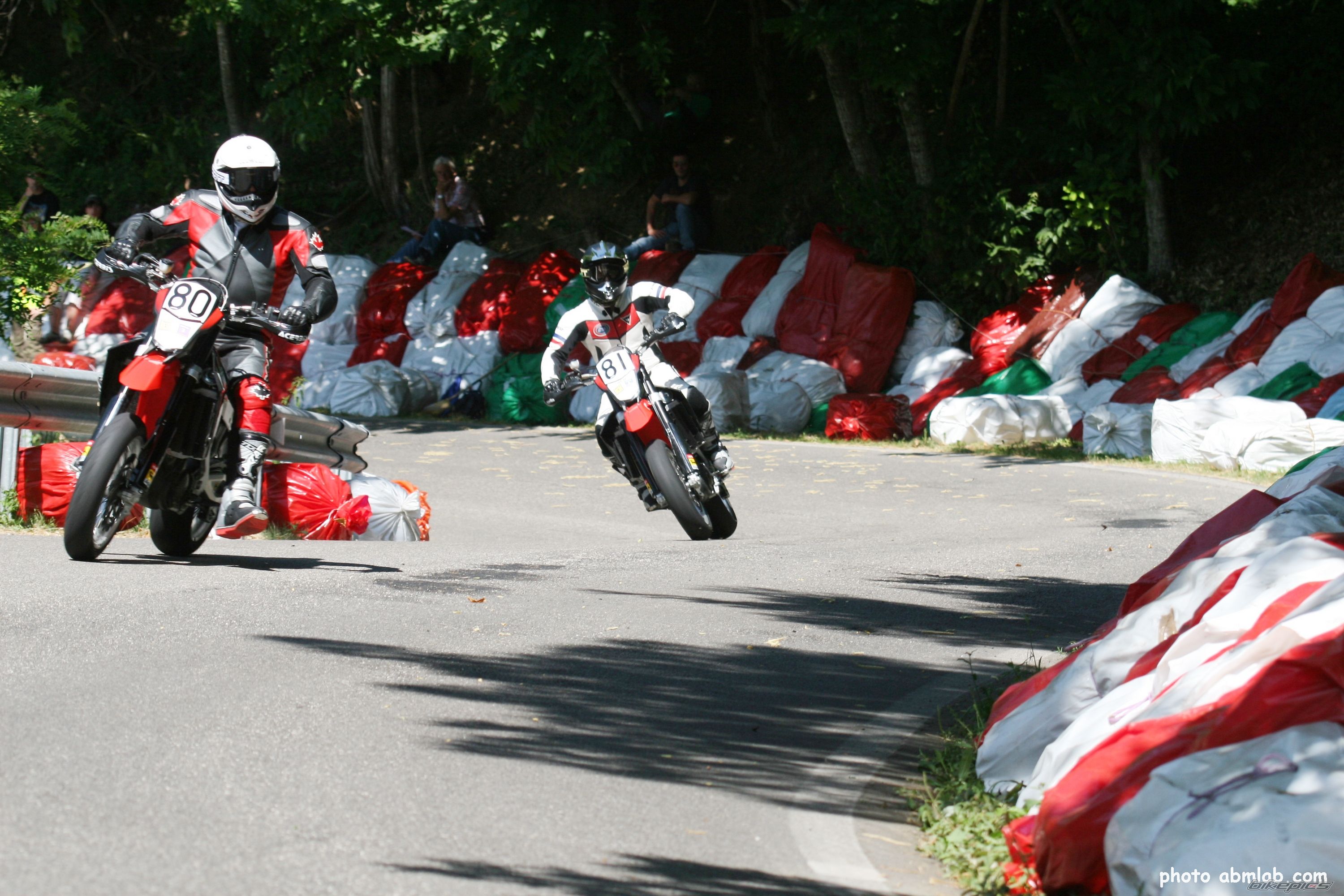 Photo 1367180