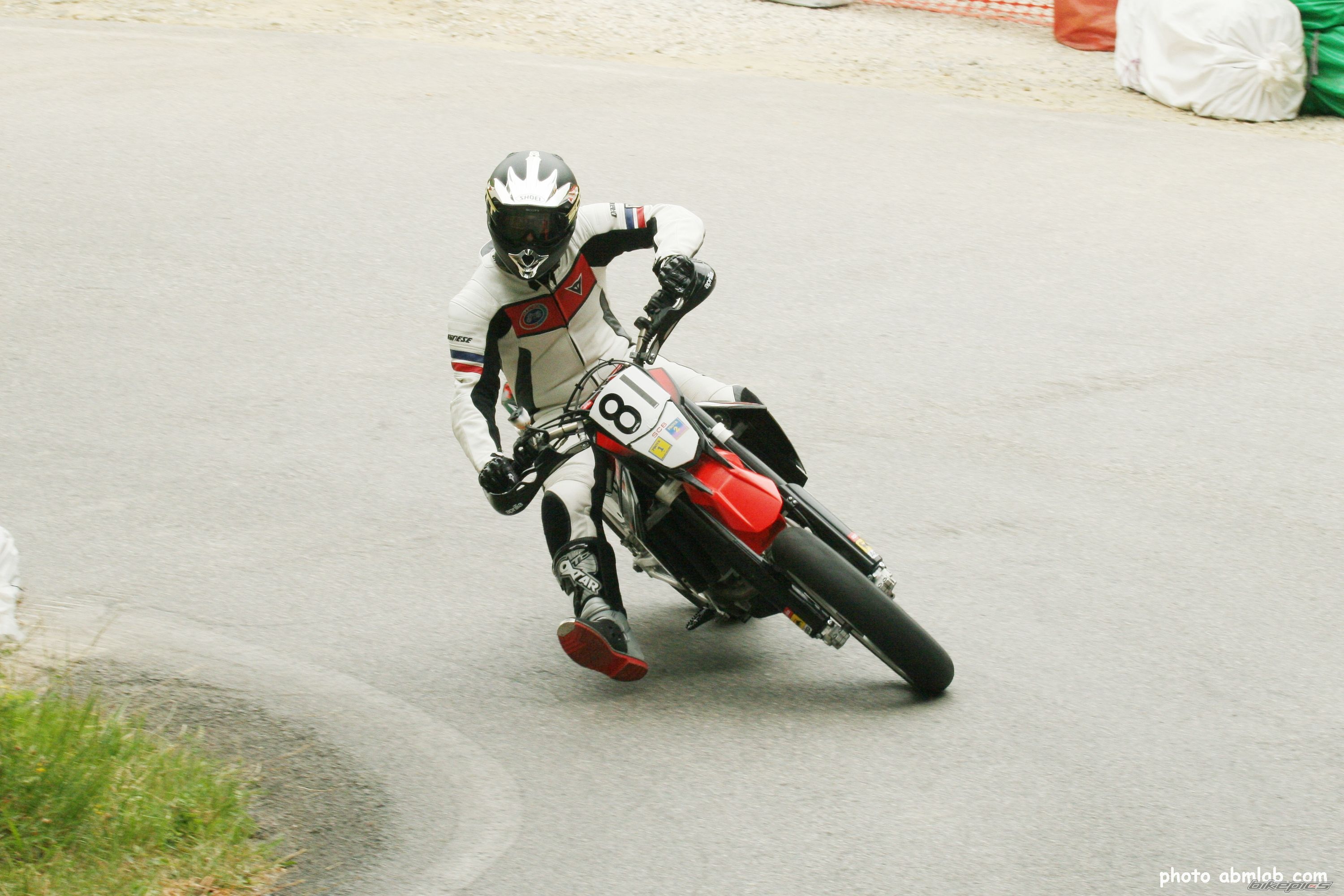 Photo 1367184