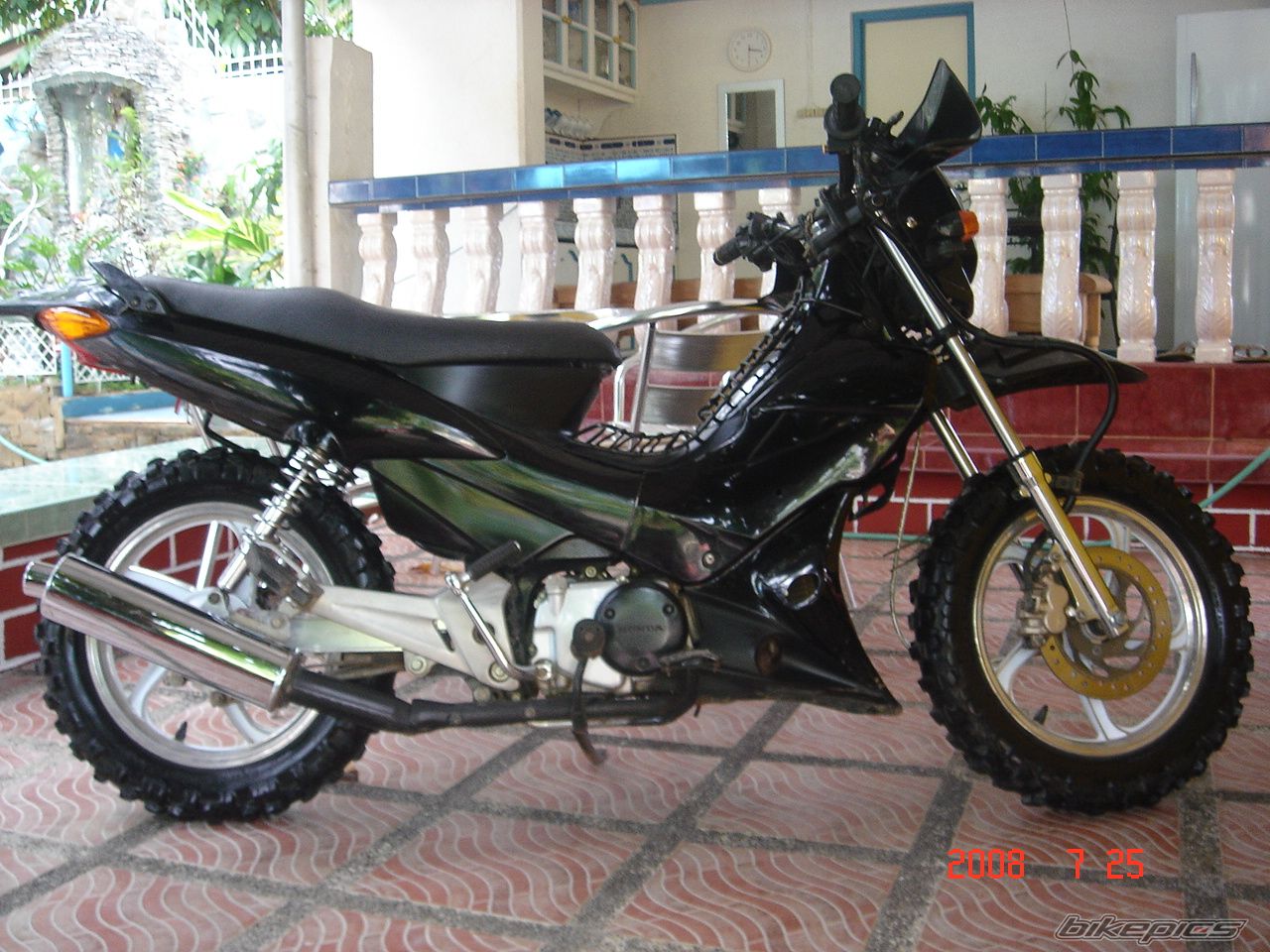 Photo 1367206