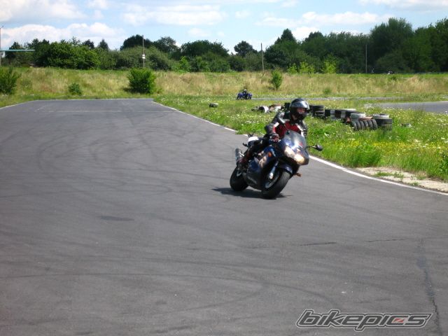 Photo 1367246