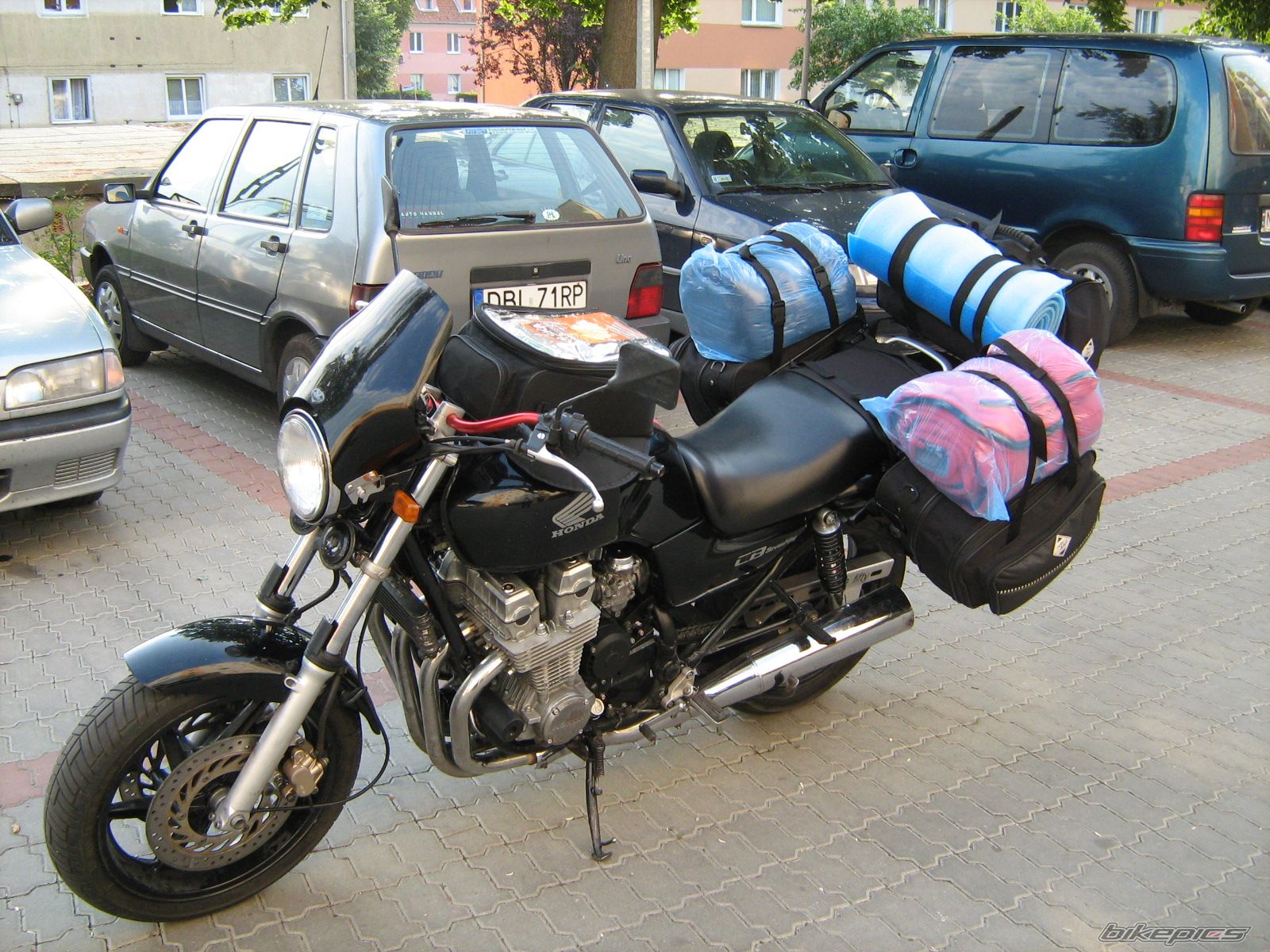 Photo 1367247