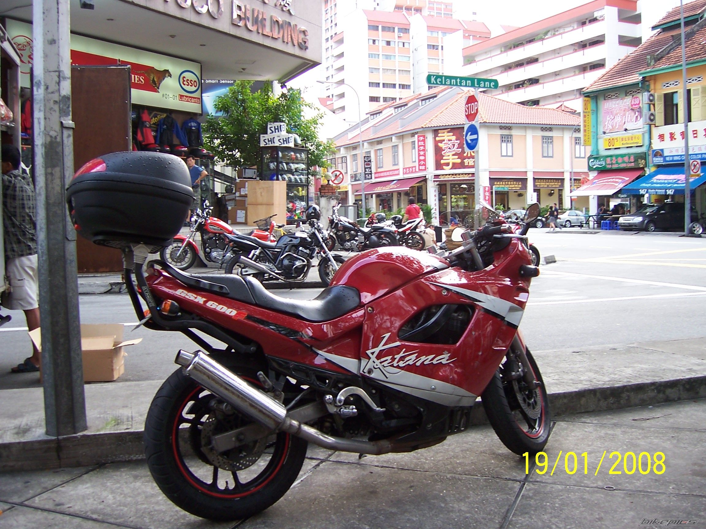 Photo 1367257