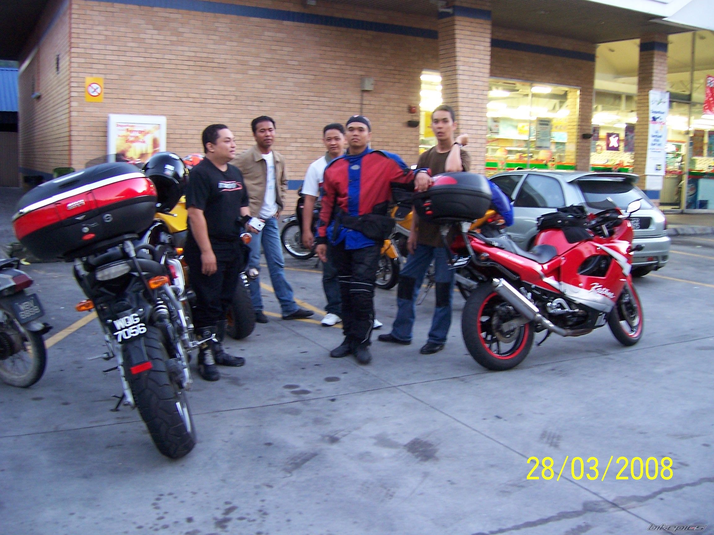 Photo 1367263