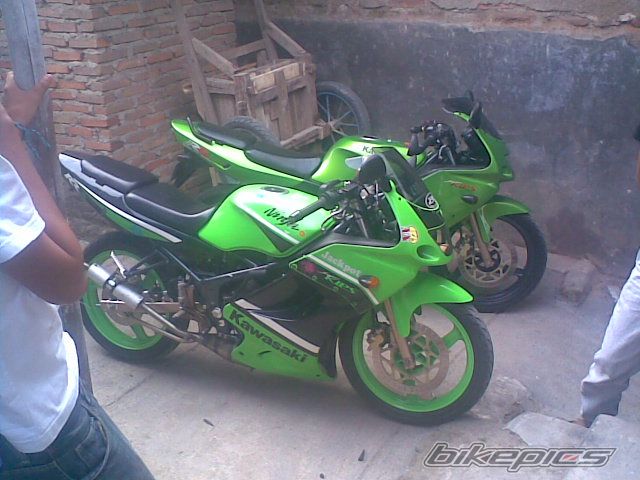 Photo 1367285