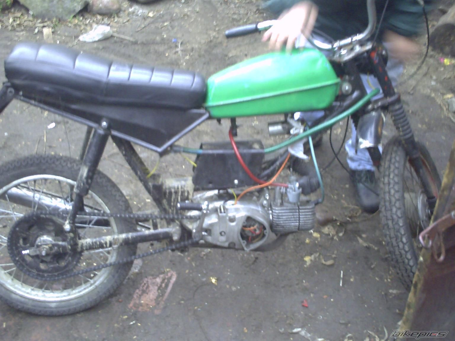 Photo 1367457