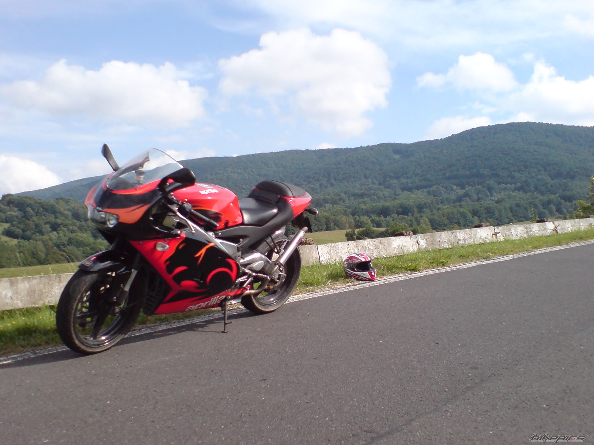 Photo 1367589