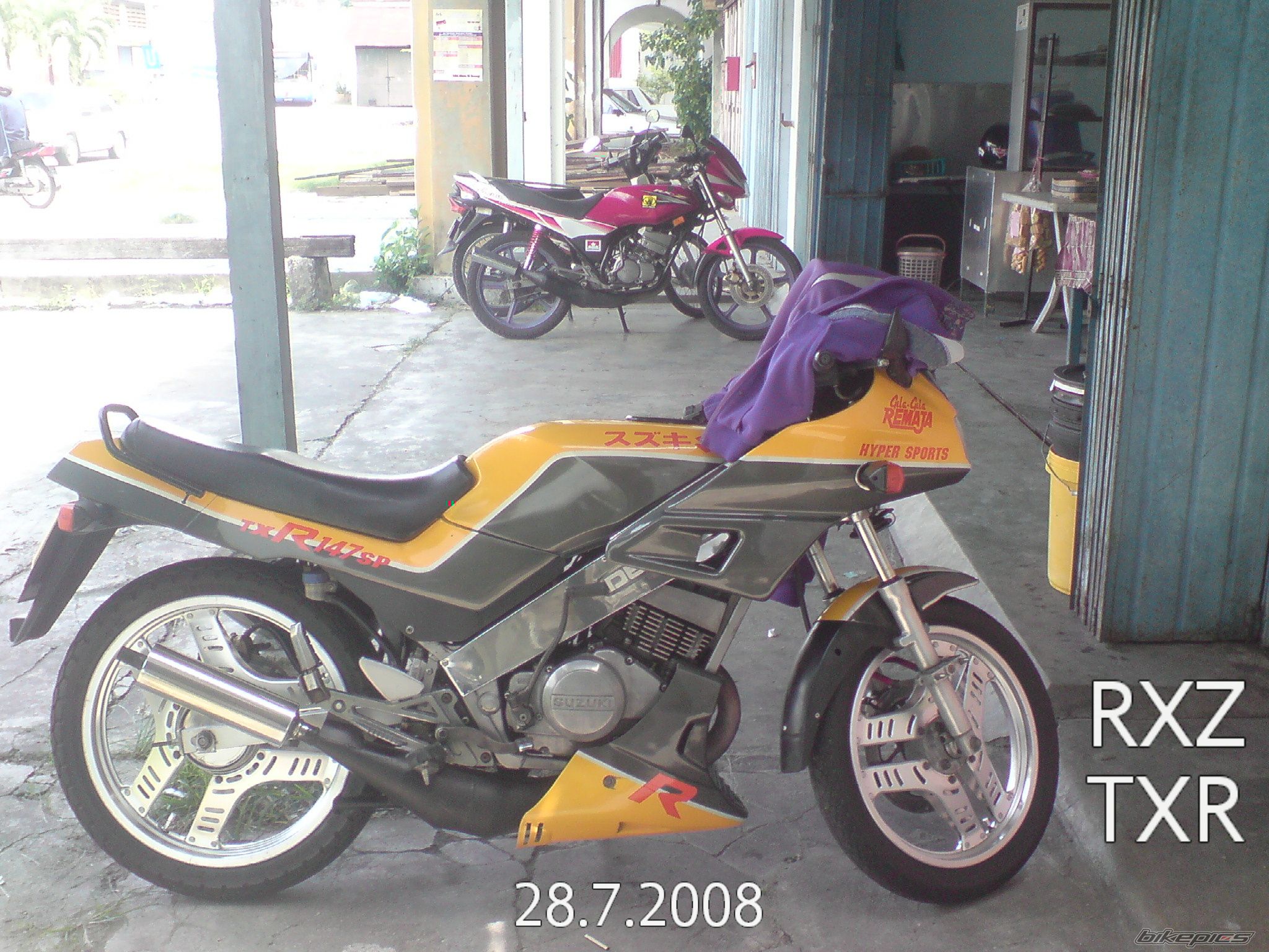 Photo 1367653
